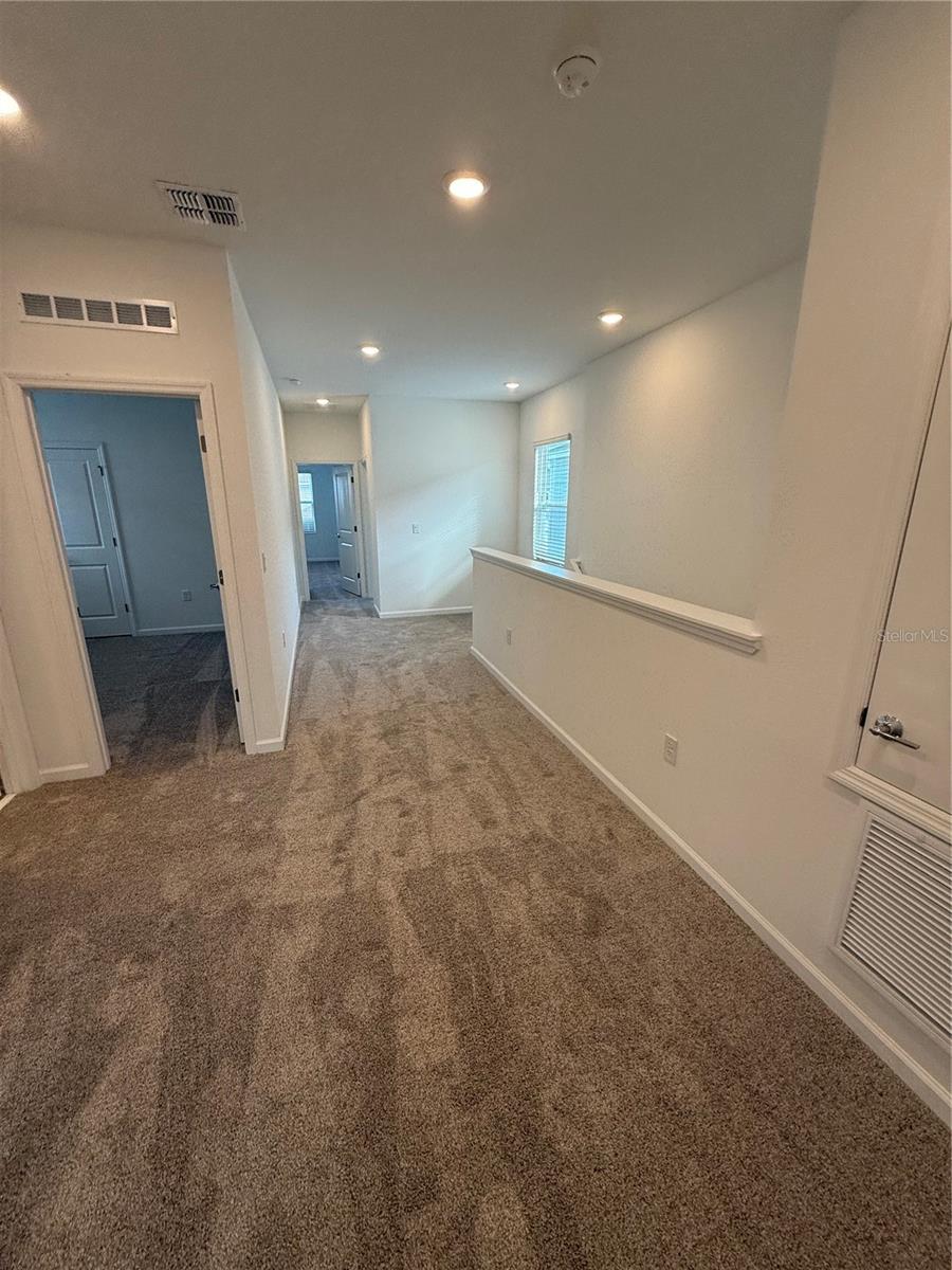EVERBE, ORLANDO, FL, 32829