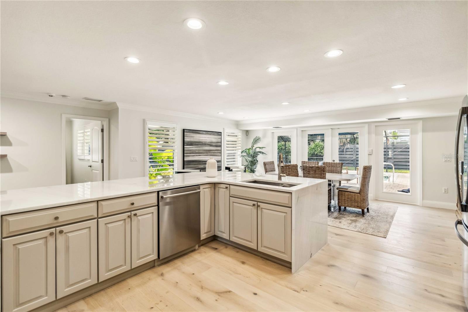 600 OWL WAY, SARASOTA, FL, 34236