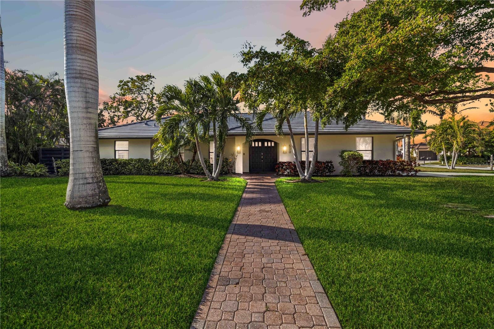 600 OWL WAY, SARASOTA, FL, 34236