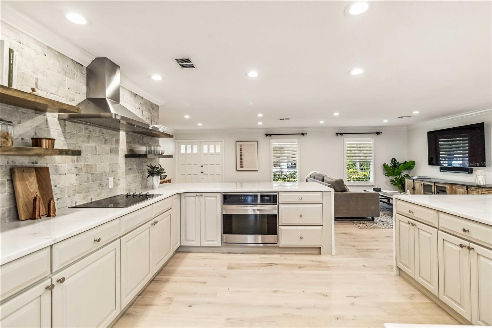 600 OWL WAY, SARASOTA, FL, 34236