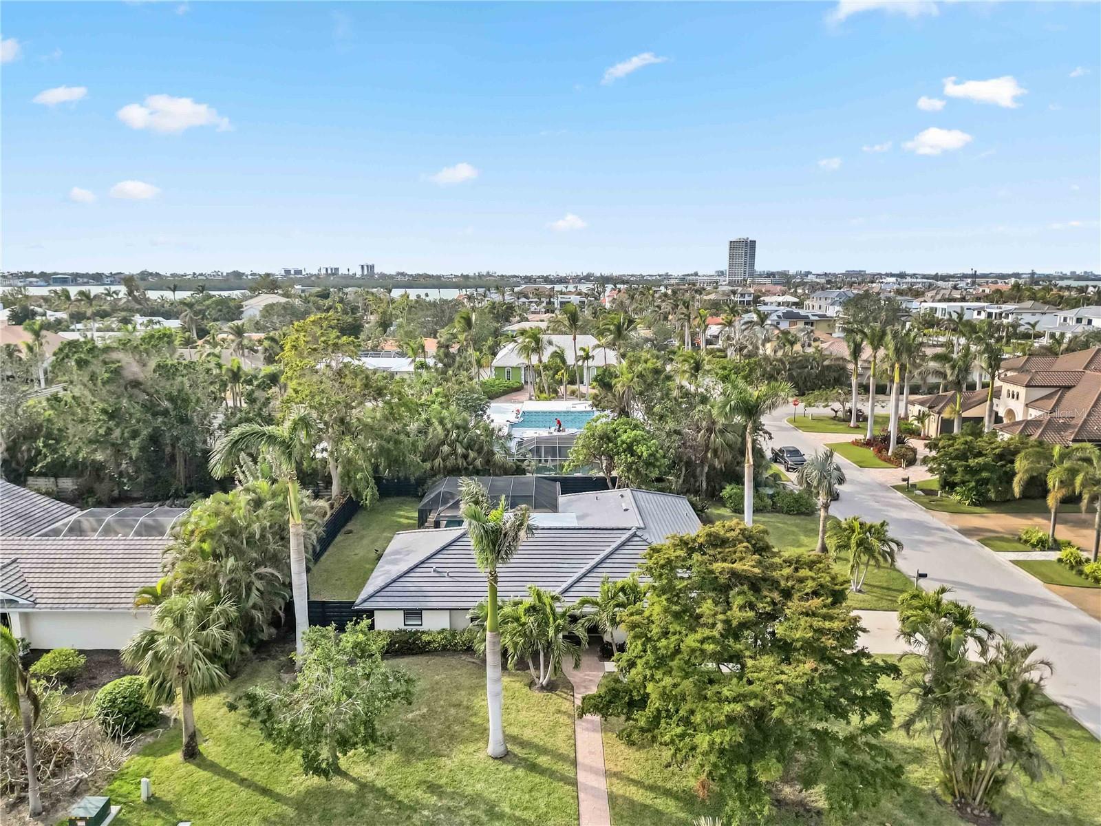 600 OWL WAY, SARASOTA, FL, 34236