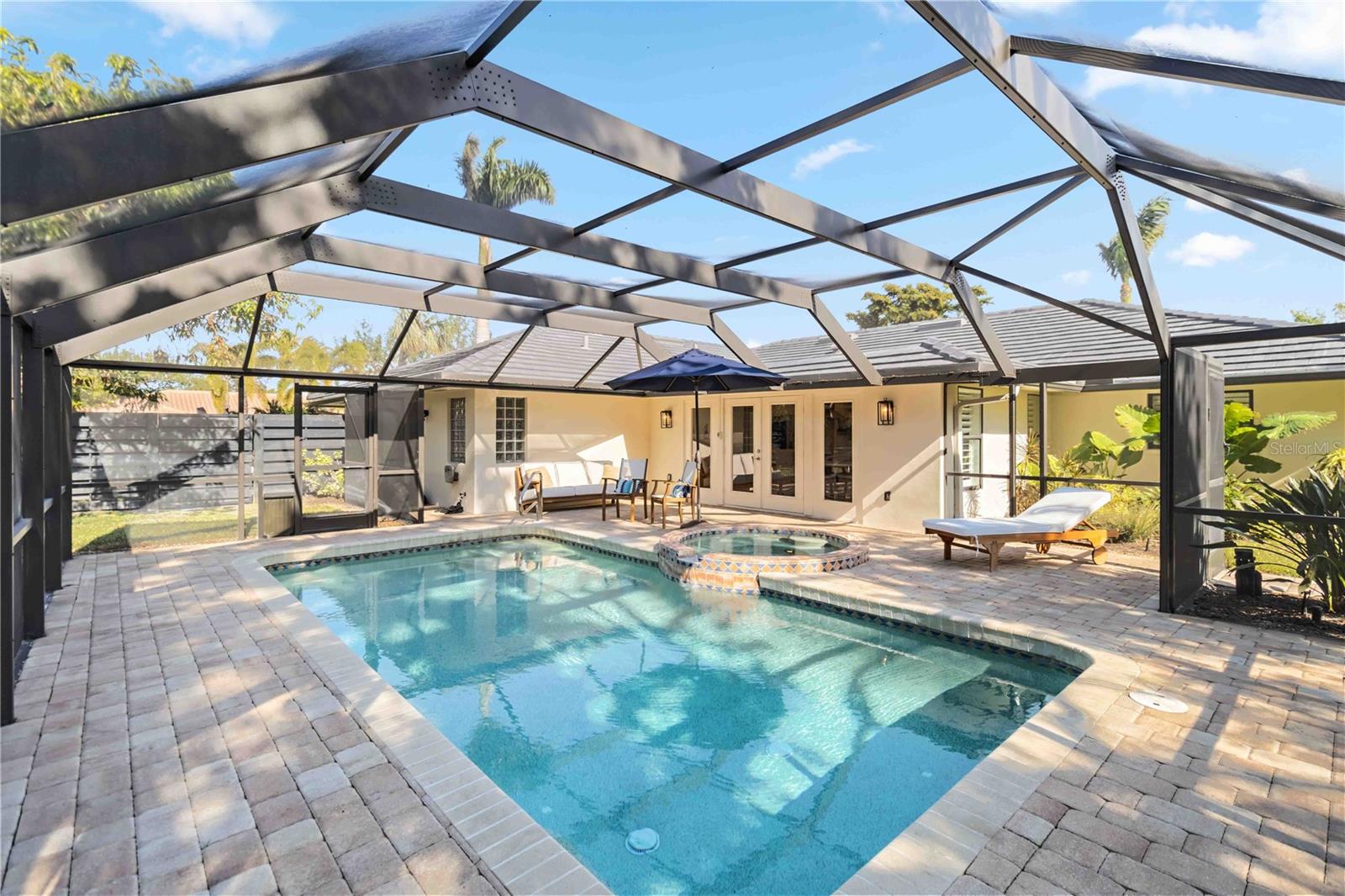 600 OWL WAY, SARASOTA, FL, 34236