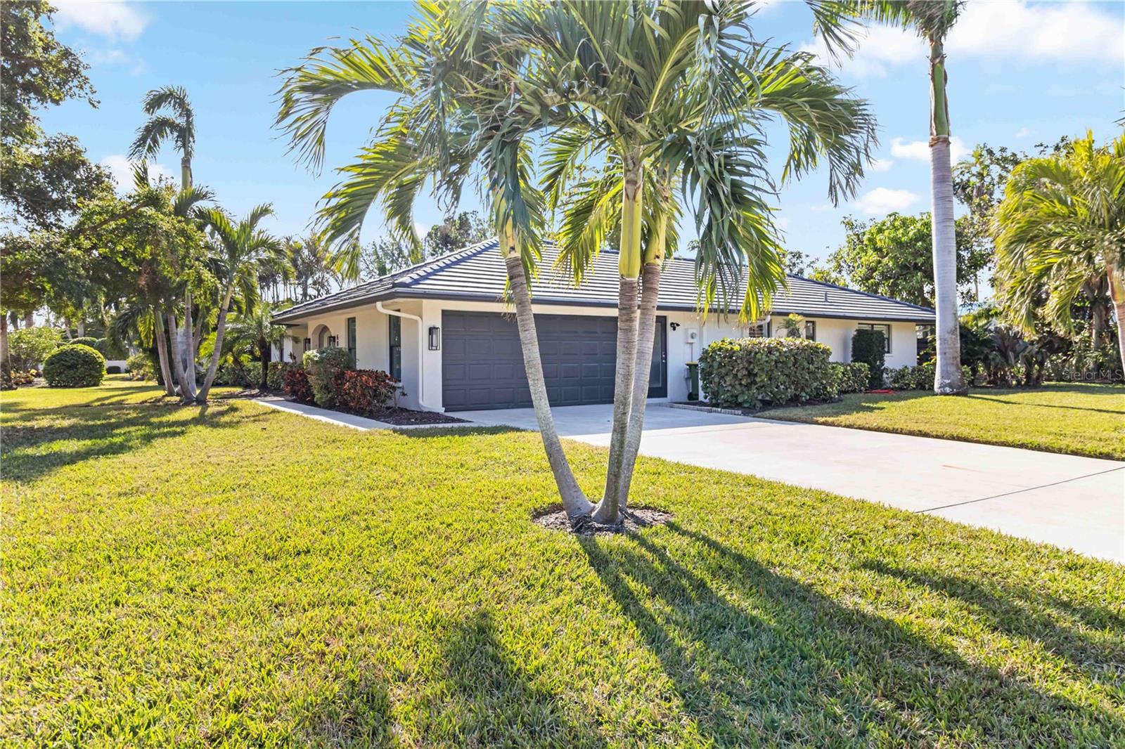 600 OWL WAY, SARASOTA, FL, 34236