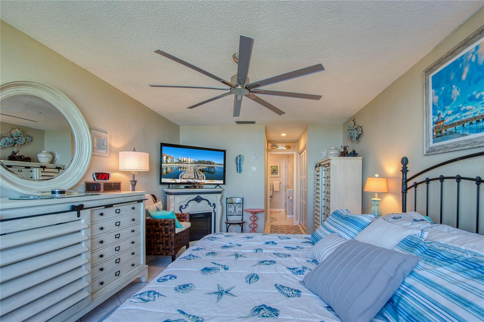 19029 US HIGHWAY 19 N #32B, CLEARWATER, FL, 33764
