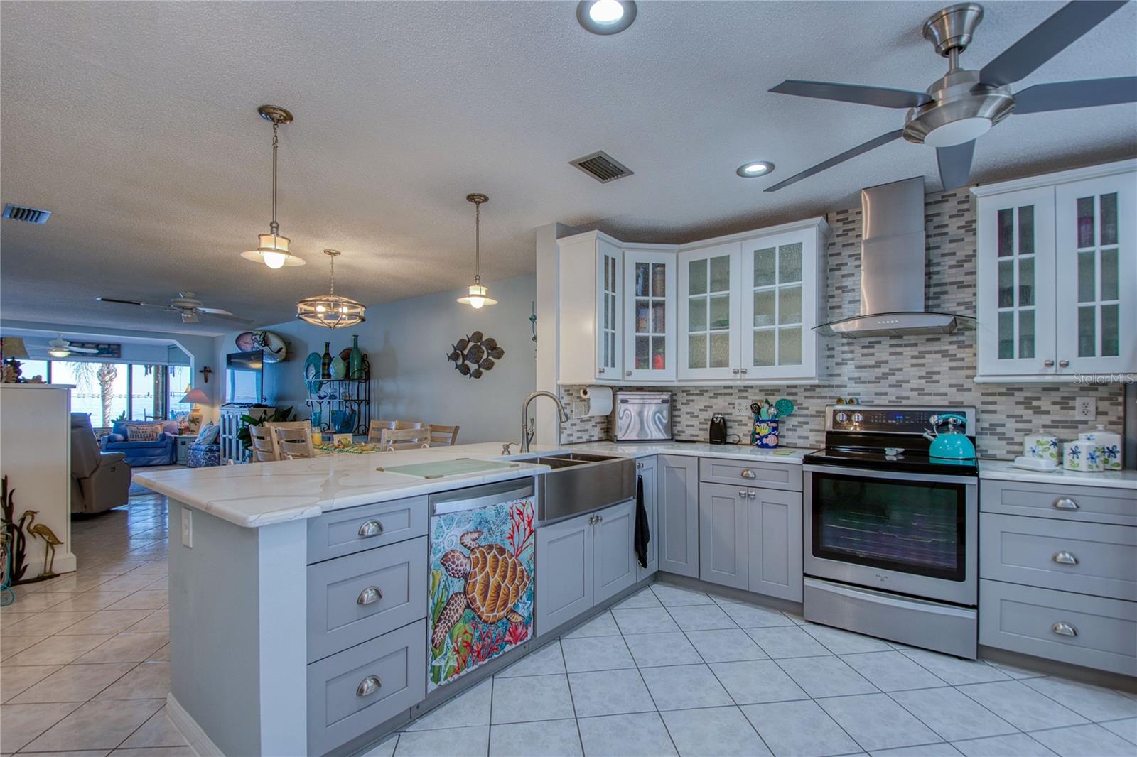 19029 US HIGHWAY 19 N #32B, CLEARWATER, FL, 33764