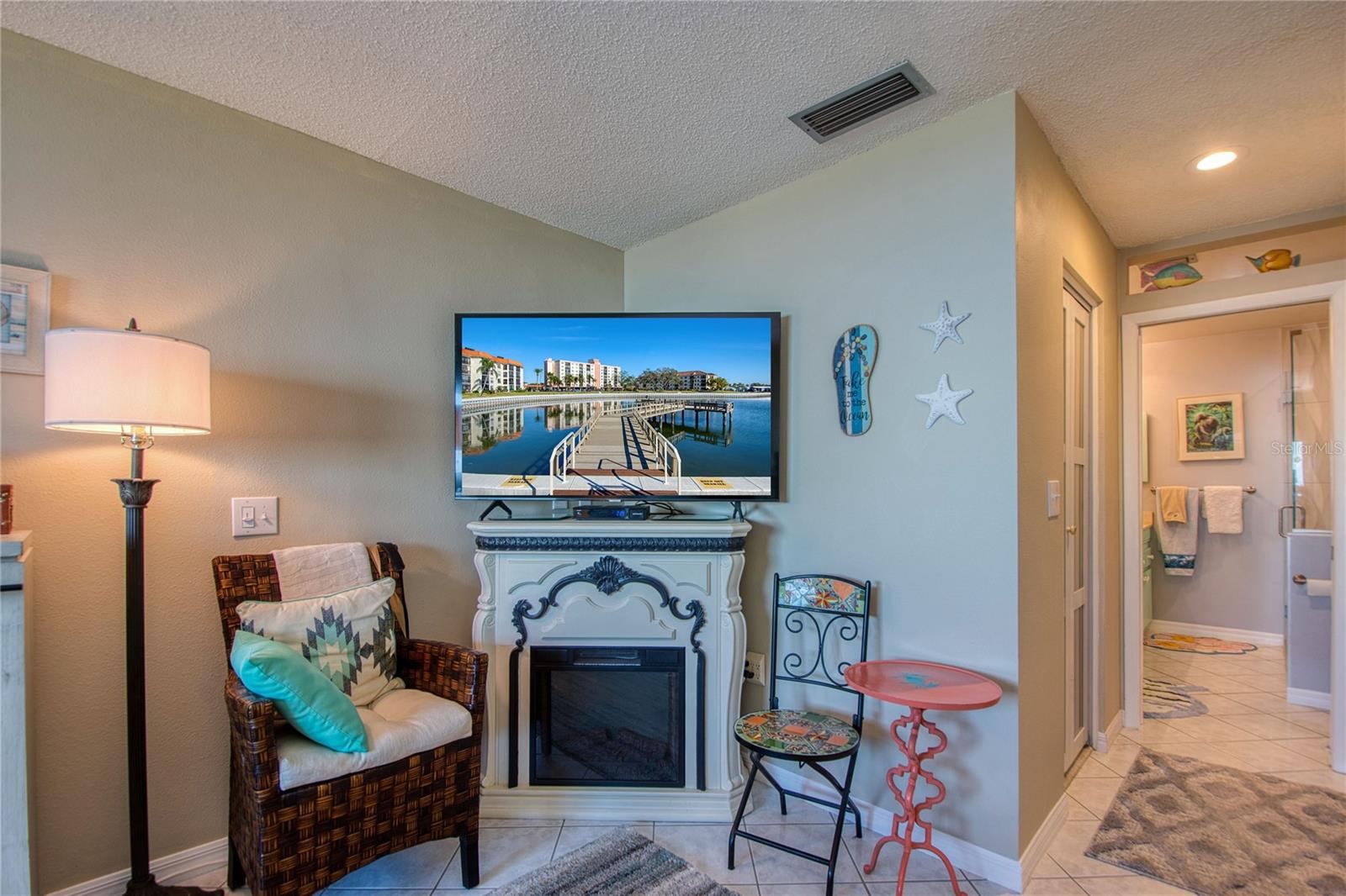 19029 US HIGHWAY 19 N #32B, CLEARWATER, FL, 33764