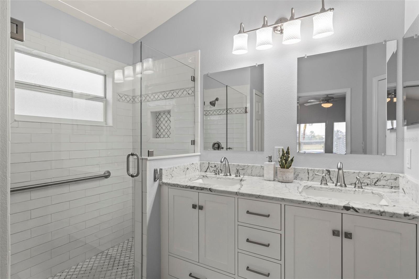 5217 LAYTON DR, VENICE, FL, 34293