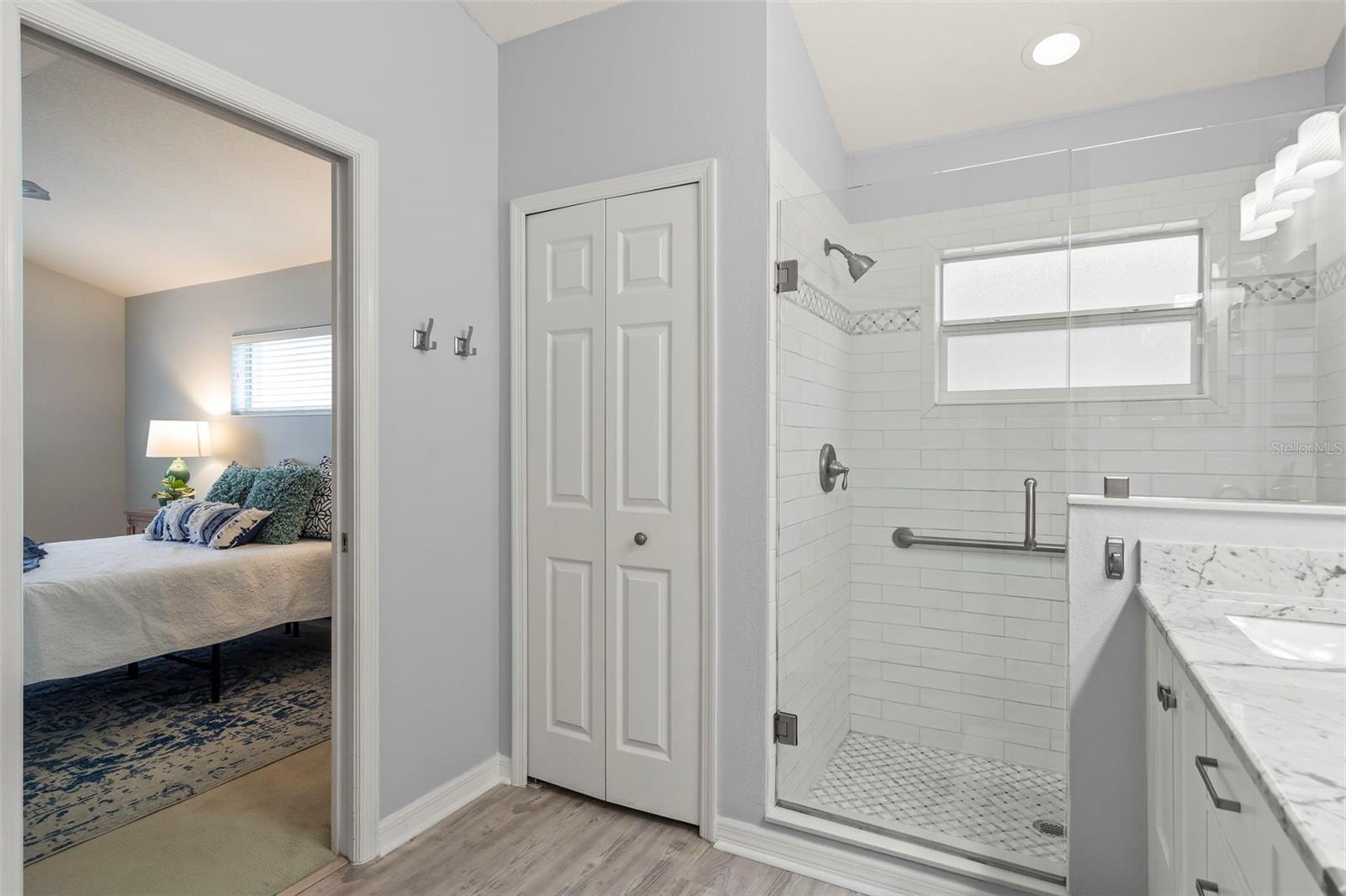 5217 LAYTON DR, VENICE, FL, 34293