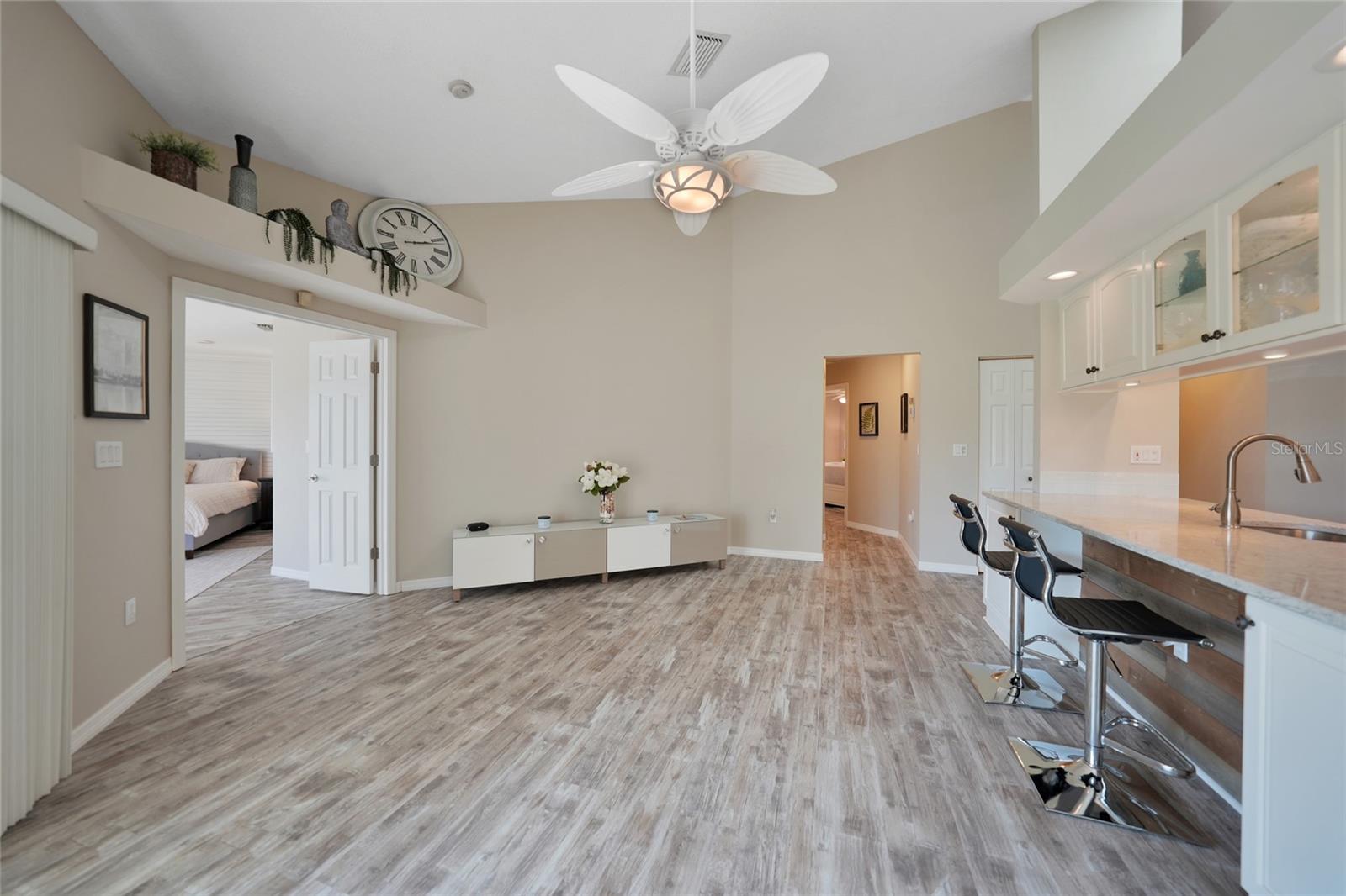 8377 PARKSIDE DR, ENGLEWOOD, FL, 34224