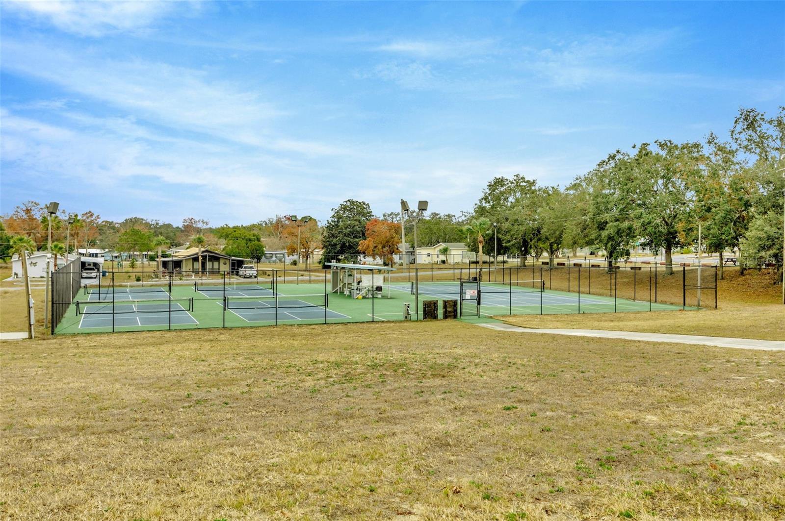 7406 WESTERN CIRCLE DR, BROOKSVILLE, FL, 34613