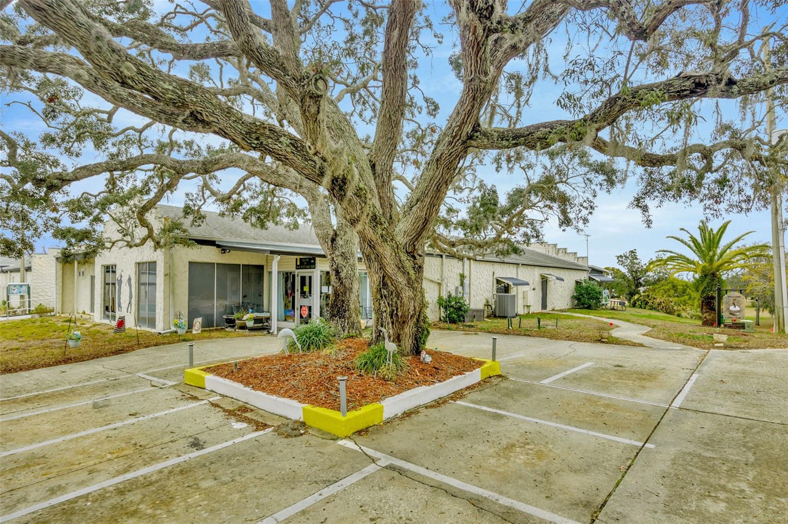 7406 WESTERN CIRCLE DR, BROOKSVILLE, FL, 34613