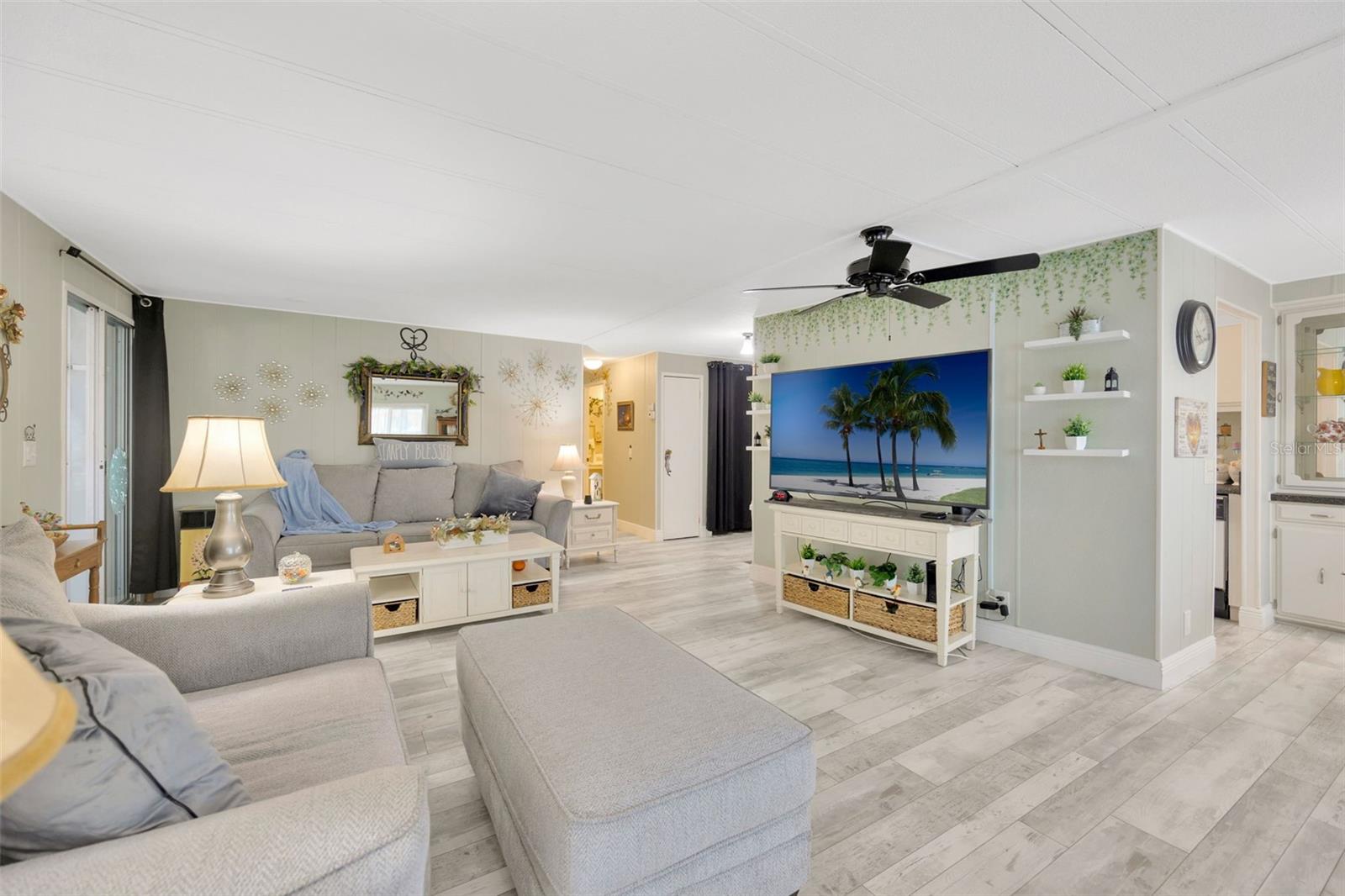 7406 WESTERN CIRCLE DR, BROOKSVILLE, FL, 34613