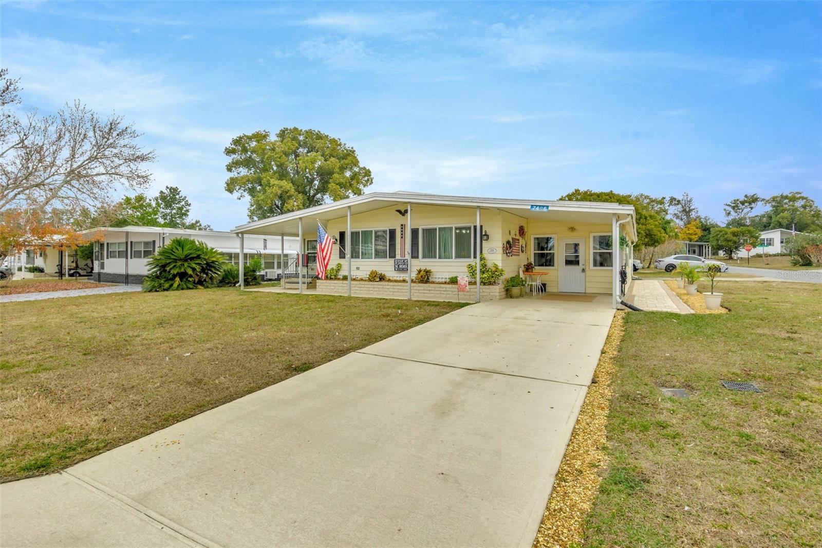 7406 WESTERN CIRCLE DR, BROOKSVILLE, FL, 34613