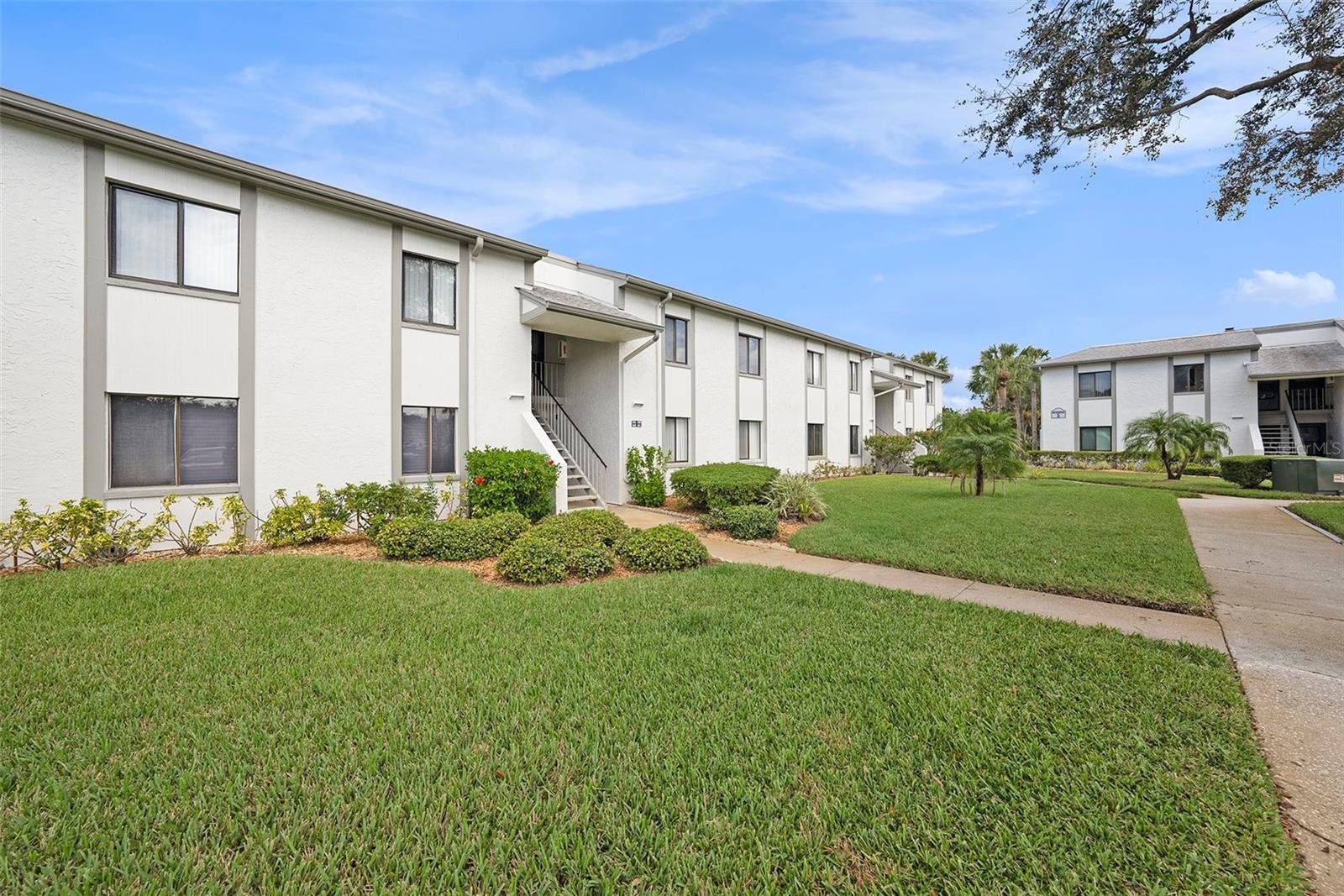 124 W CYPRESS CT, OLDSMAR, FL, 34677