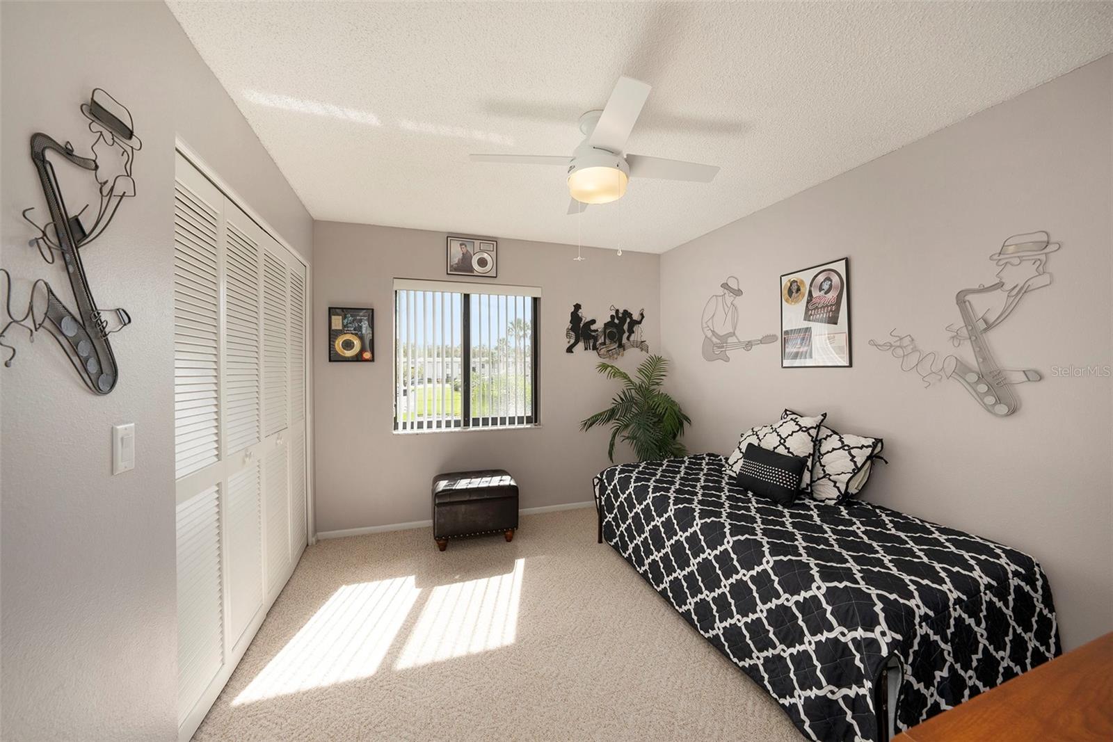 124 W CYPRESS CT, OLDSMAR, FL, 34677