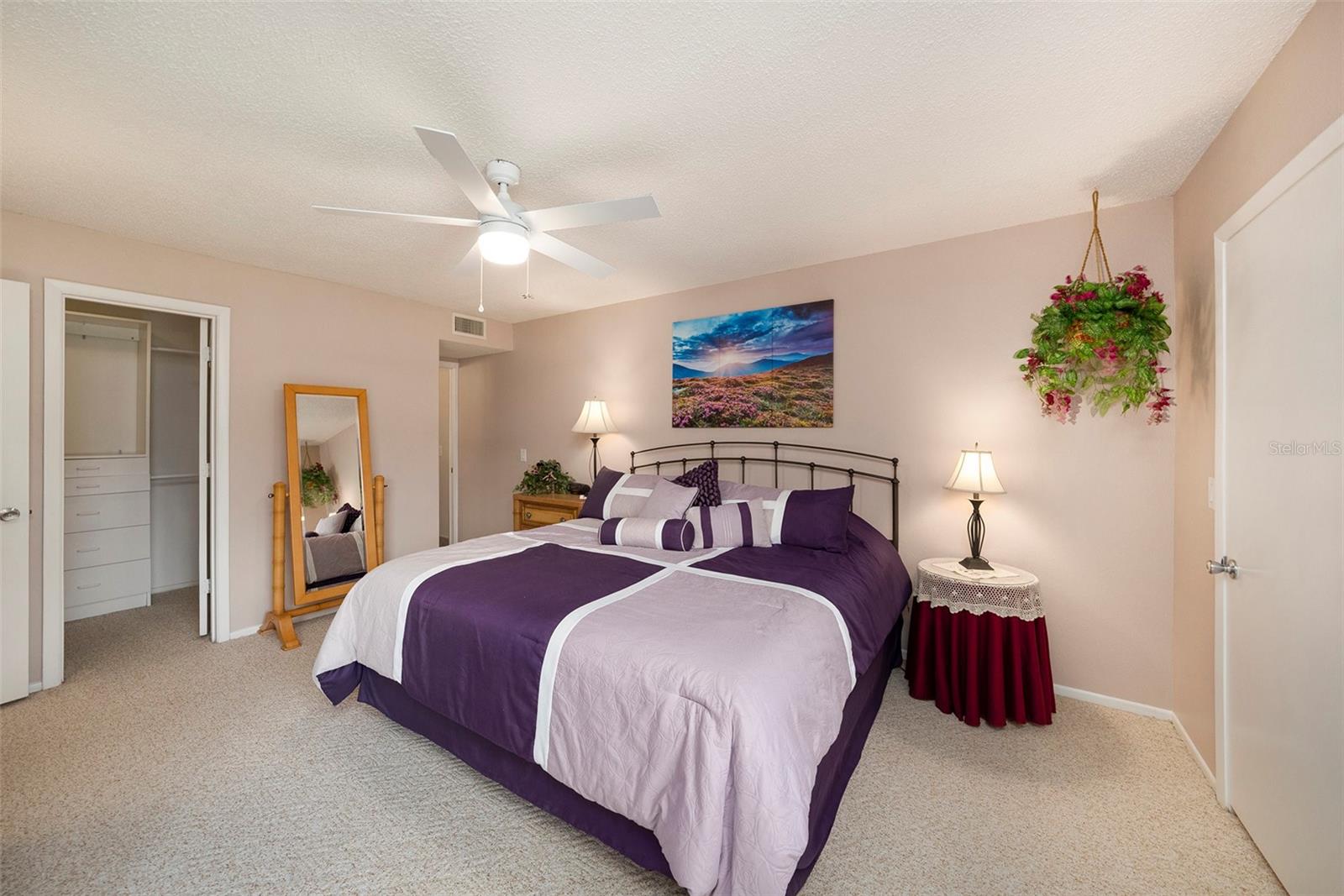 124 W CYPRESS CT, OLDSMAR, FL, 34677