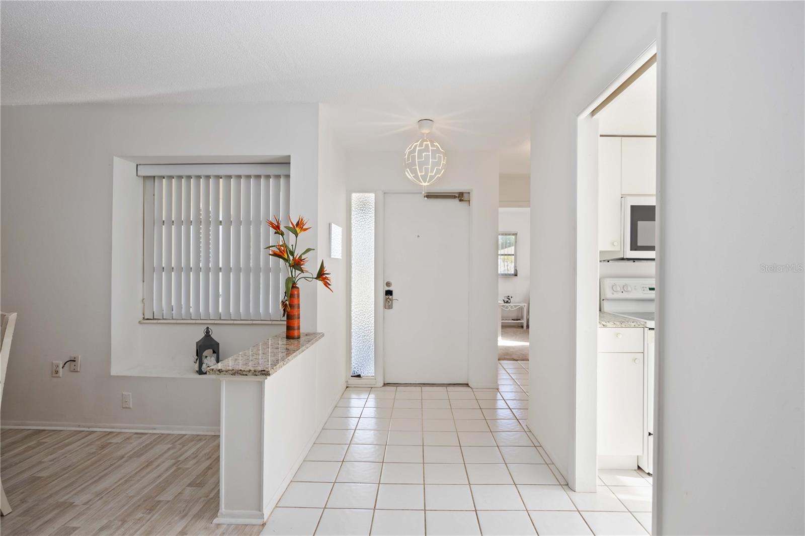 3530 TREE LINE DR #4, SARASOTA, FL, 34231