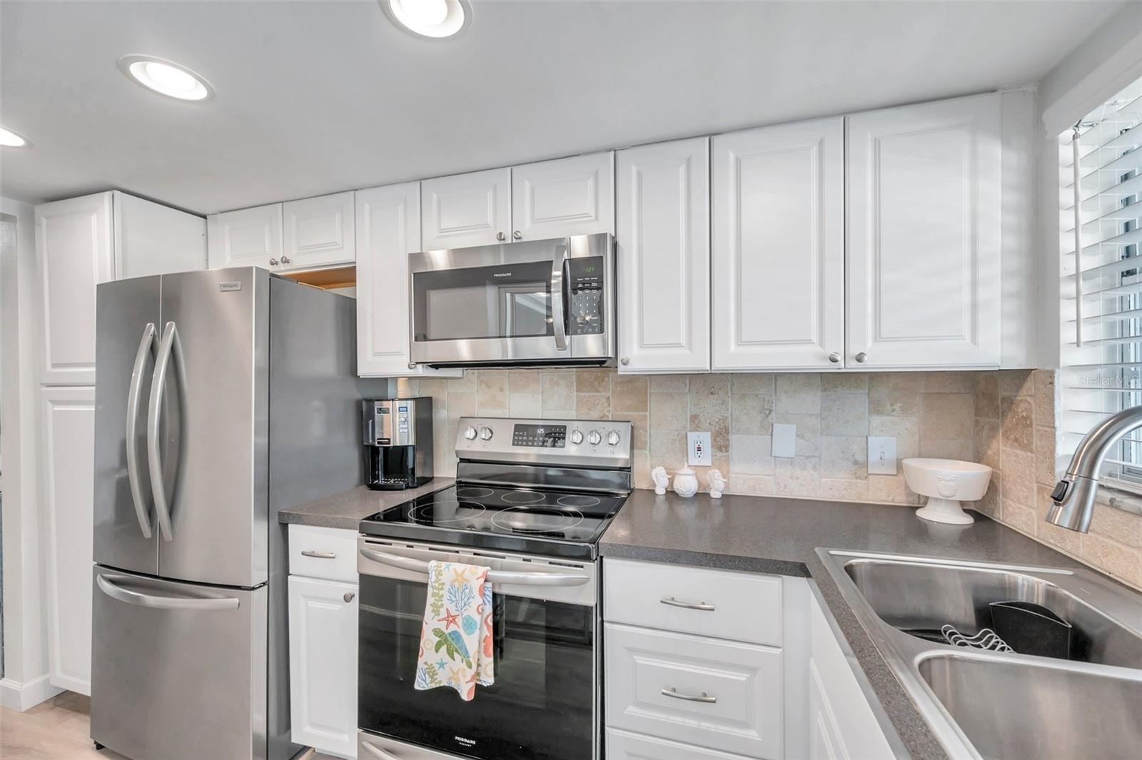 4455 DUHME RD #305, ST PETERSBURG, FL, 33708