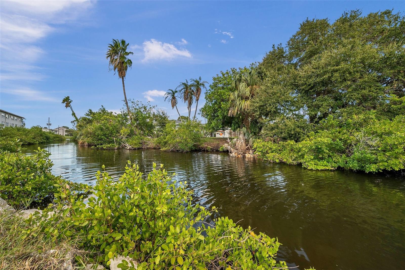 4455 DUHME RD #305, ST PETERSBURG, FL, 33708