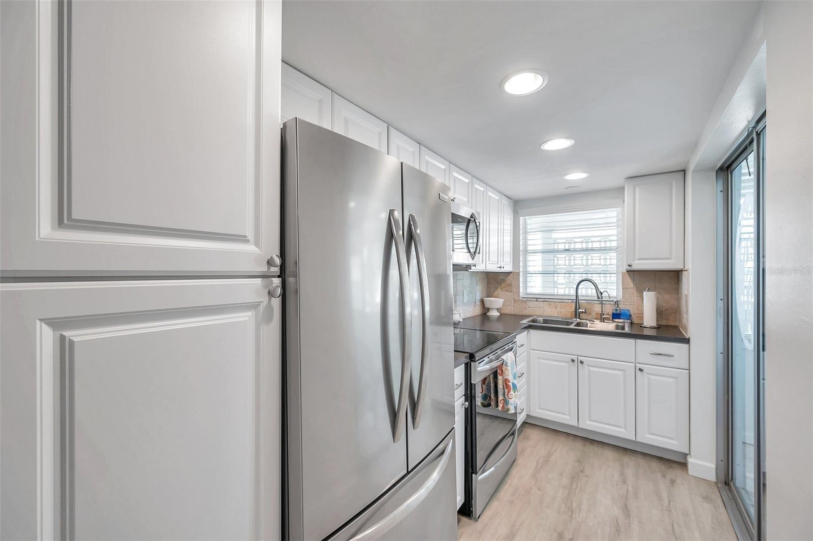 4455 DUHME RD #305, ST PETERSBURG, FL, 33708