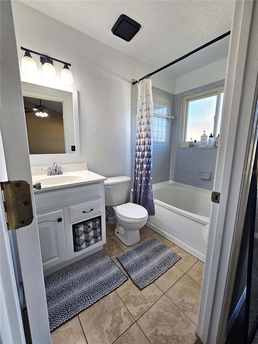 1387 HENSLEY DR, DELAND, FL, 32724