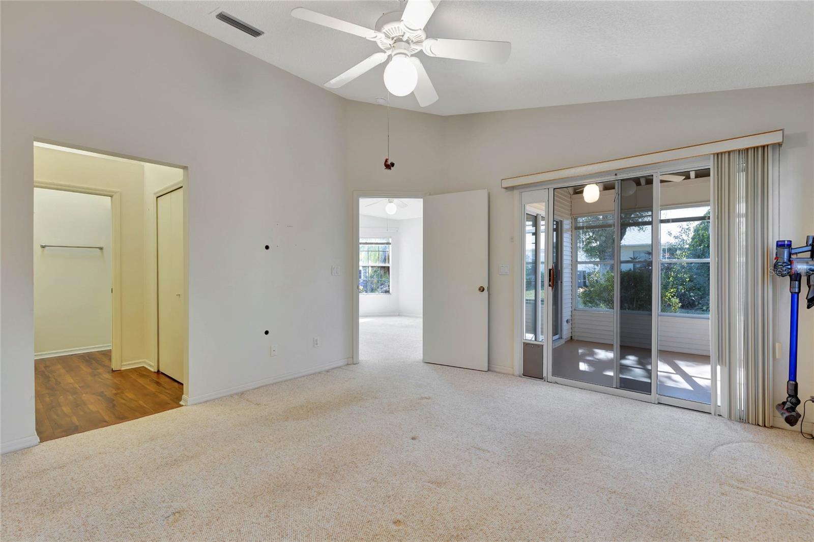 26607 RACQUET CIR, LEESBURG, FL, 34748