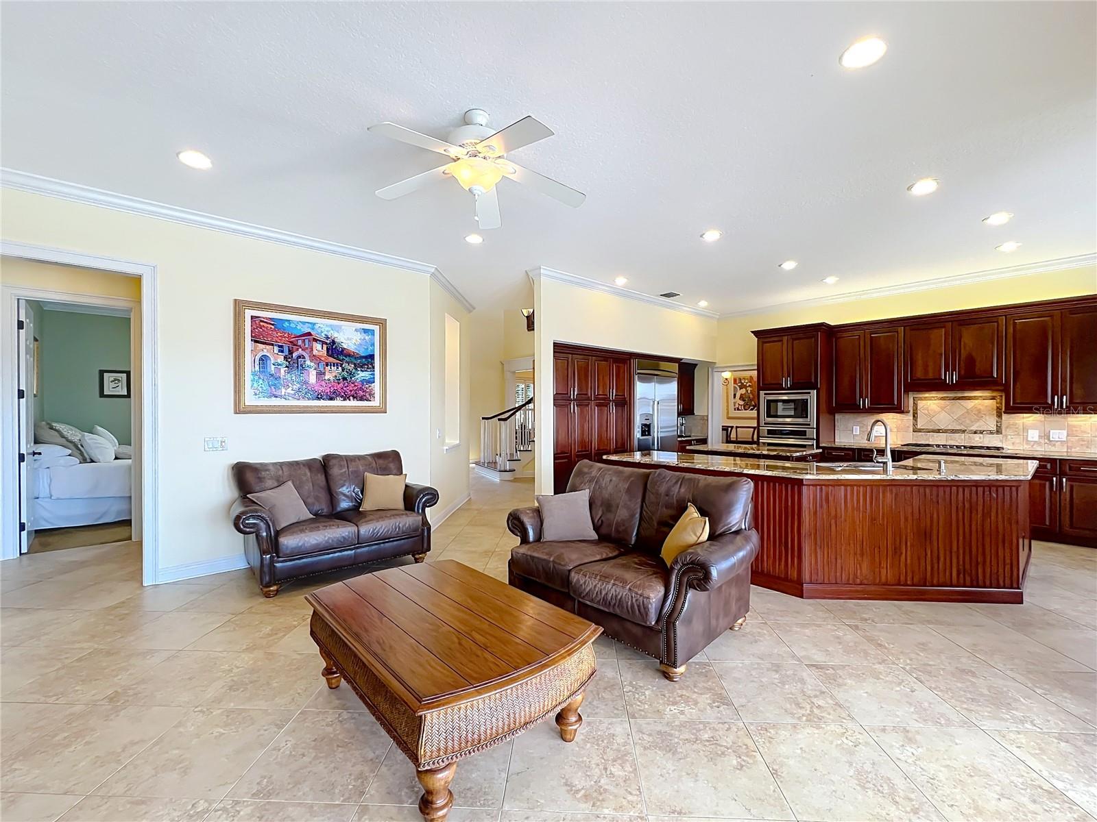 632 LONG LAKE DR, OVIEDO, FL, 32765