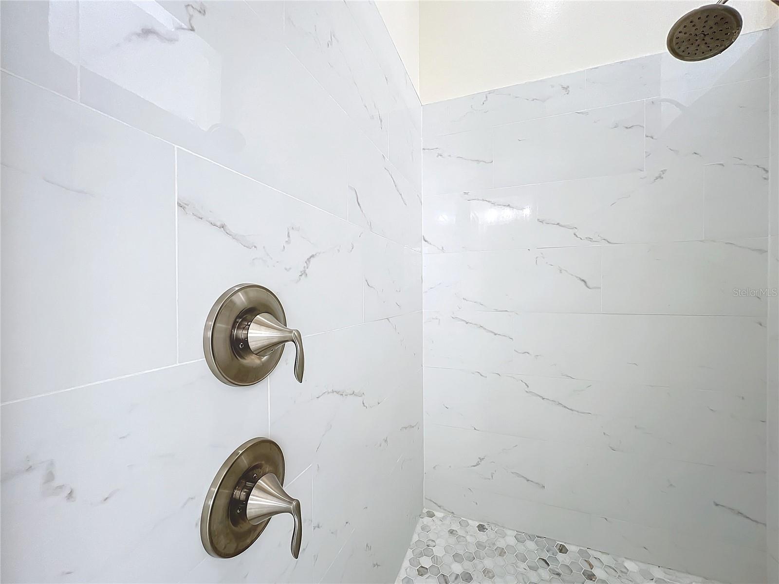 632 LONG LAKE DR, OVIEDO, FL, 32765