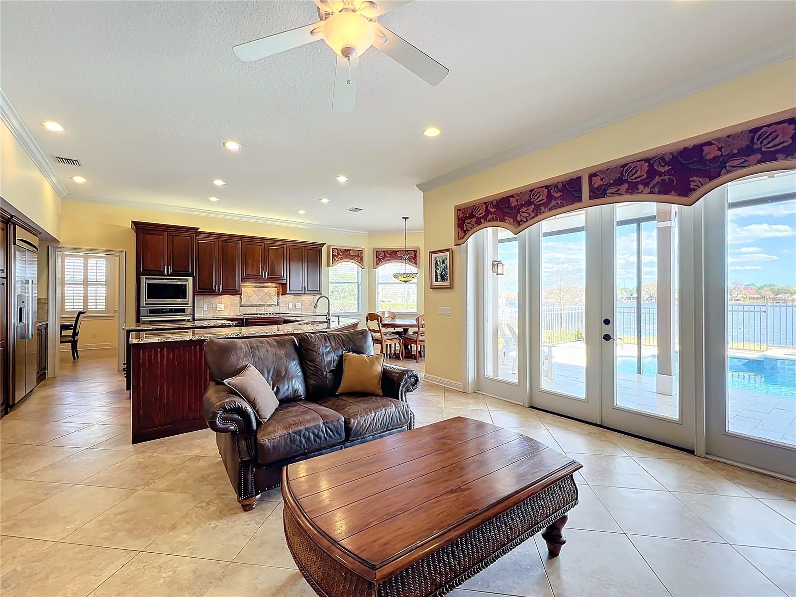 632 LONG LAKE DR, OVIEDO, FL, 32765