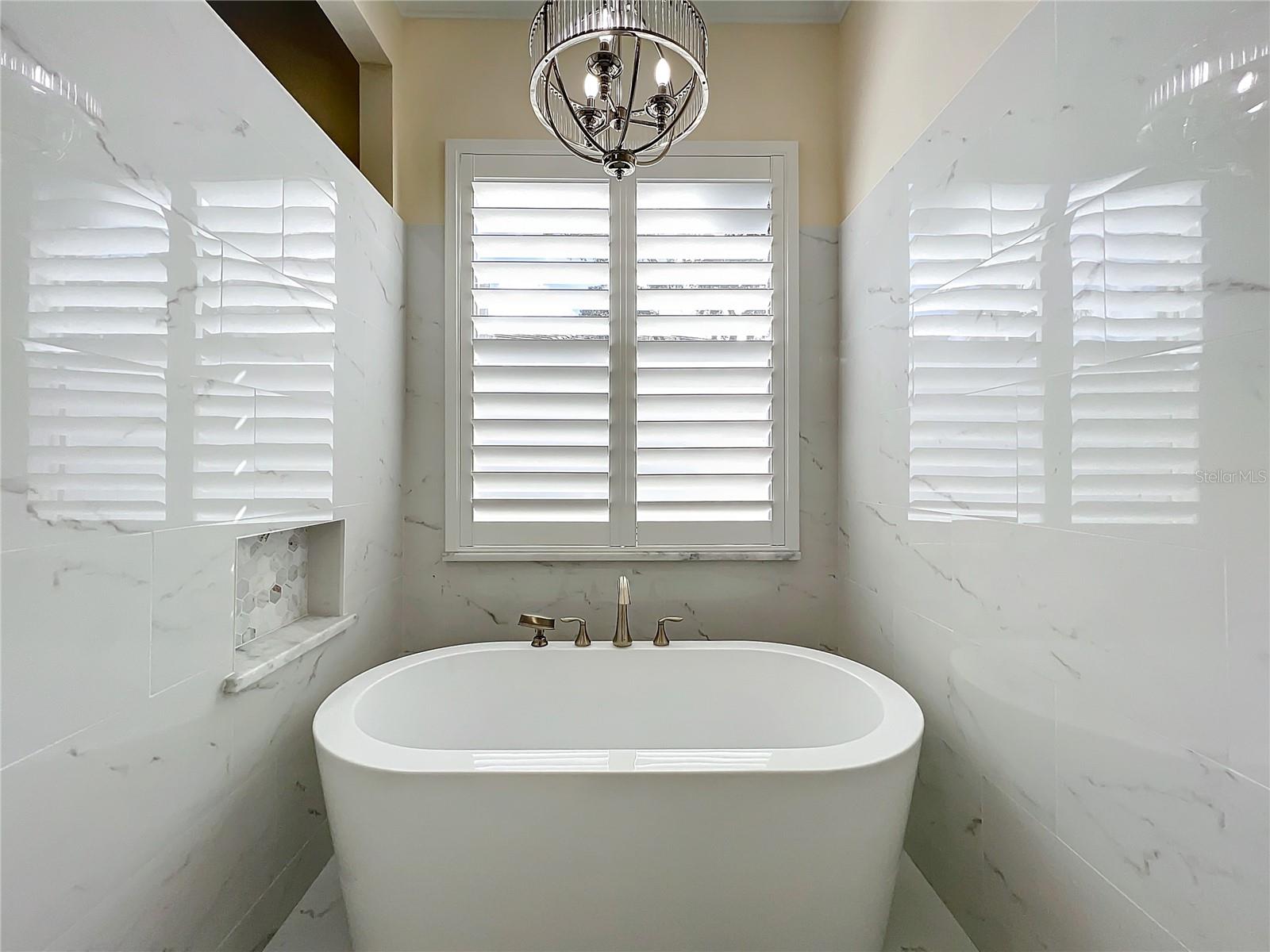 632 LONG LAKE DR, OVIEDO, FL, 32765