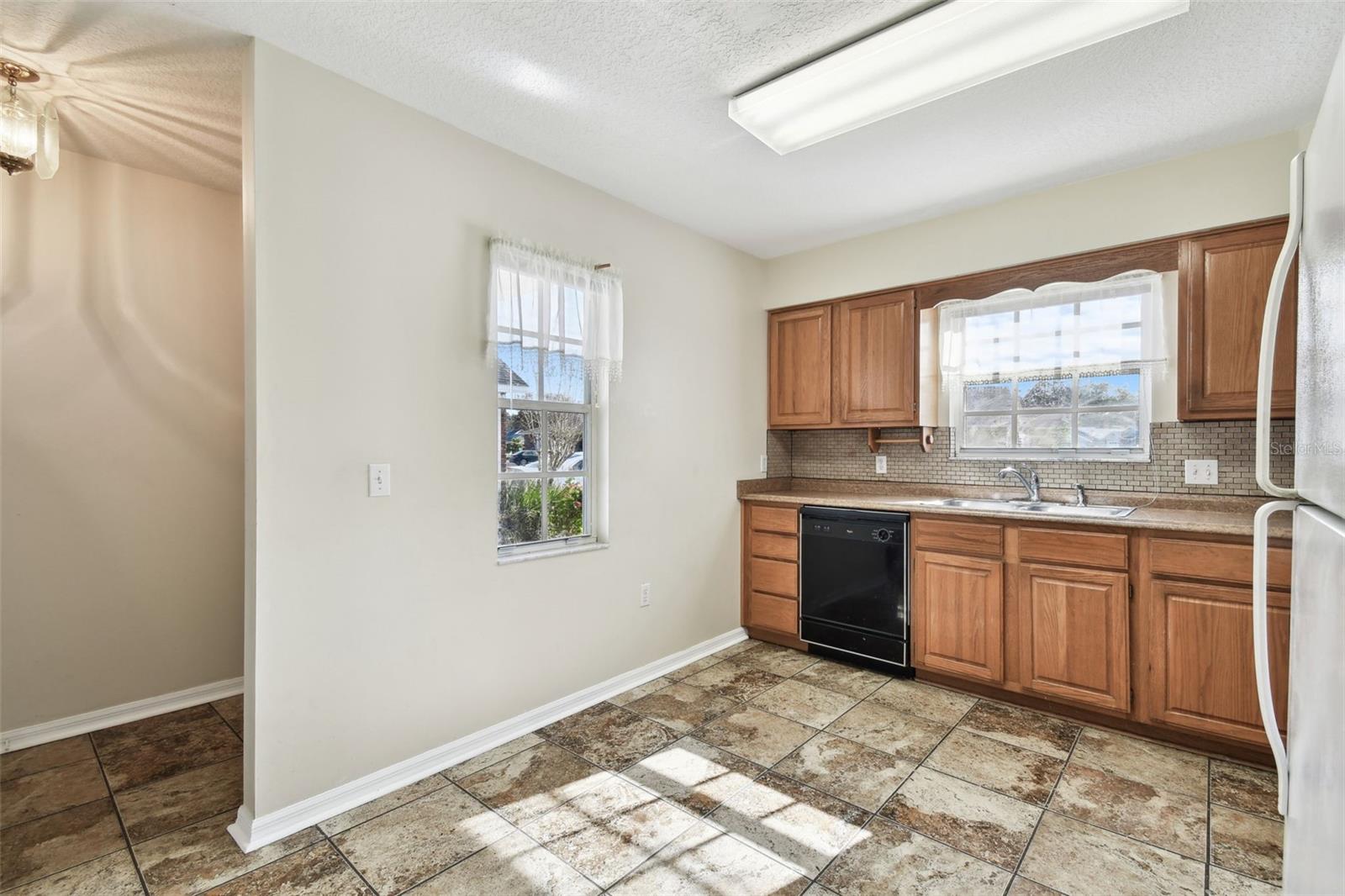 37401 WEDGEWOOD DR, ZEPHYRHILLS, FL, 33542