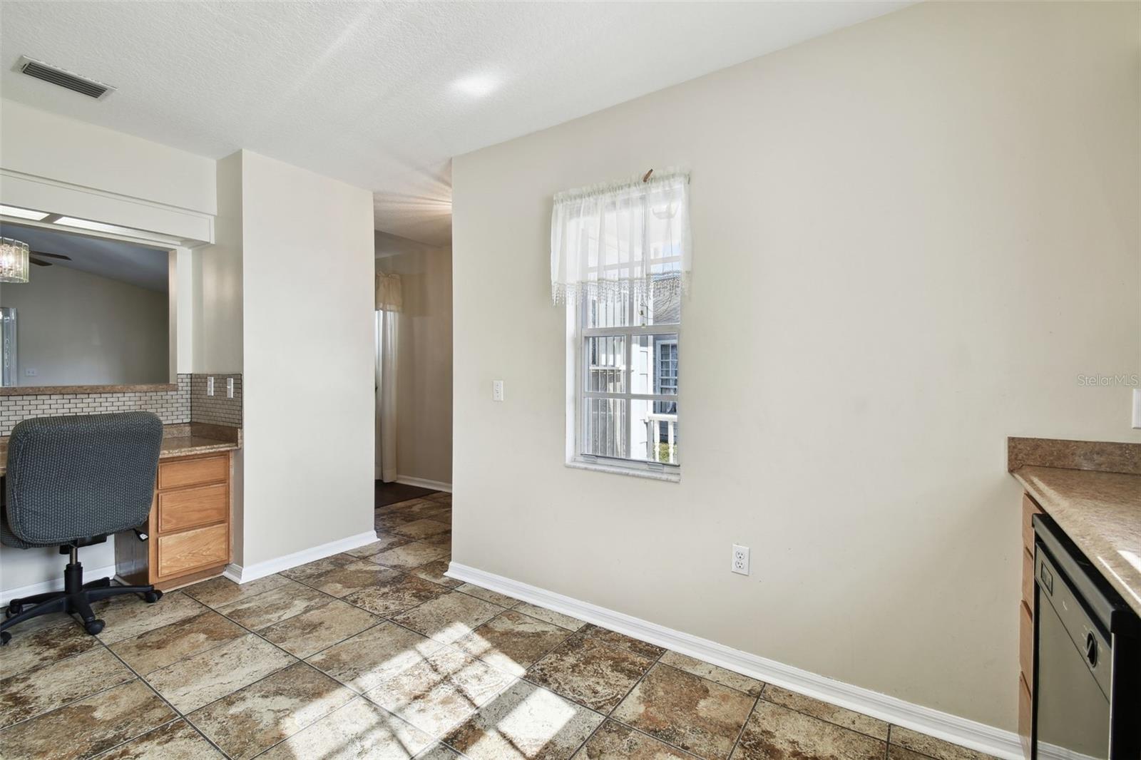 37401 WEDGEWOOD DR, ZEPHYRHILLS, FL, 33542