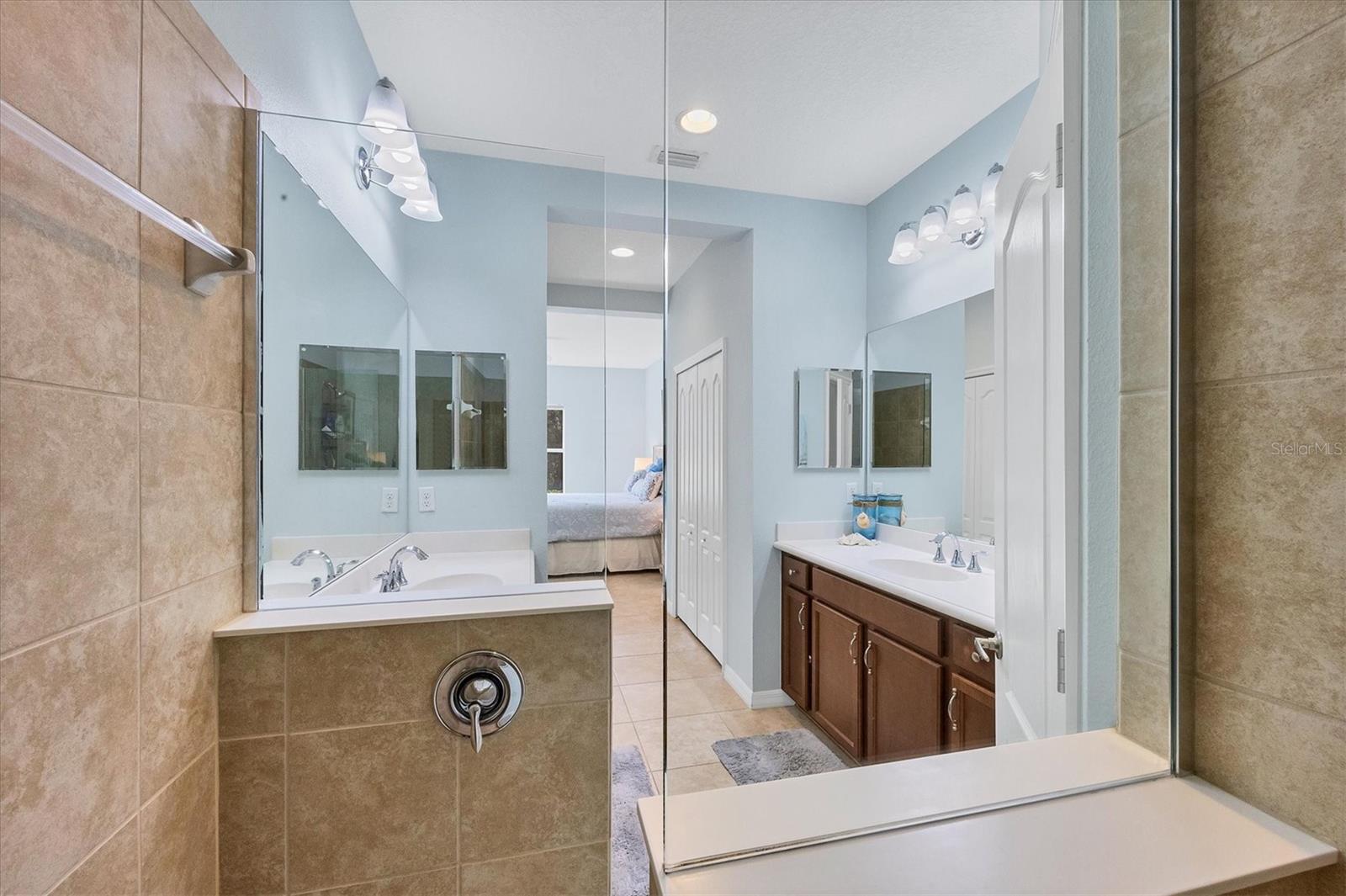 11808 SAWGRASS LAKE TER, BRADENTON, FL, 34211