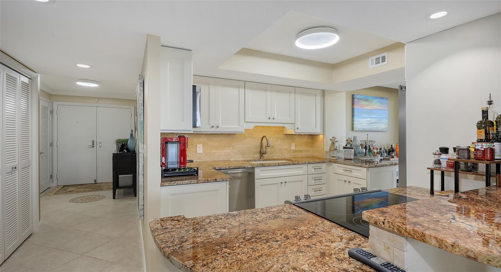 775 LONGBOAT CLUB RD #304, LONGBOAT KEY, FL, 34228