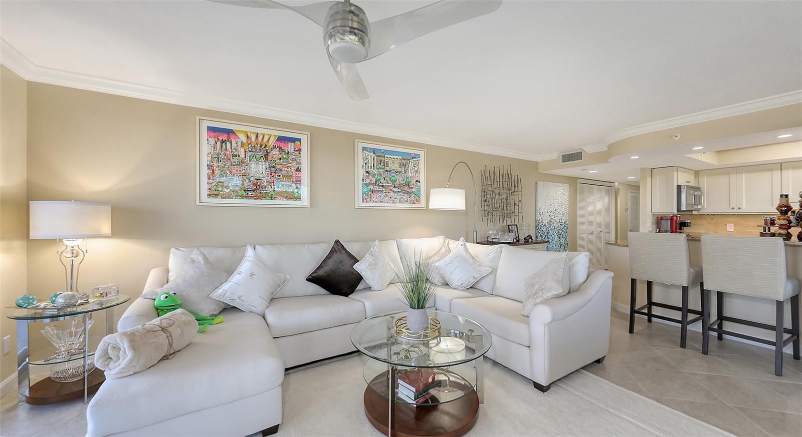 775 LONGBOAT CLUB RD #304, LONGBOAT KEY, FL, 34228