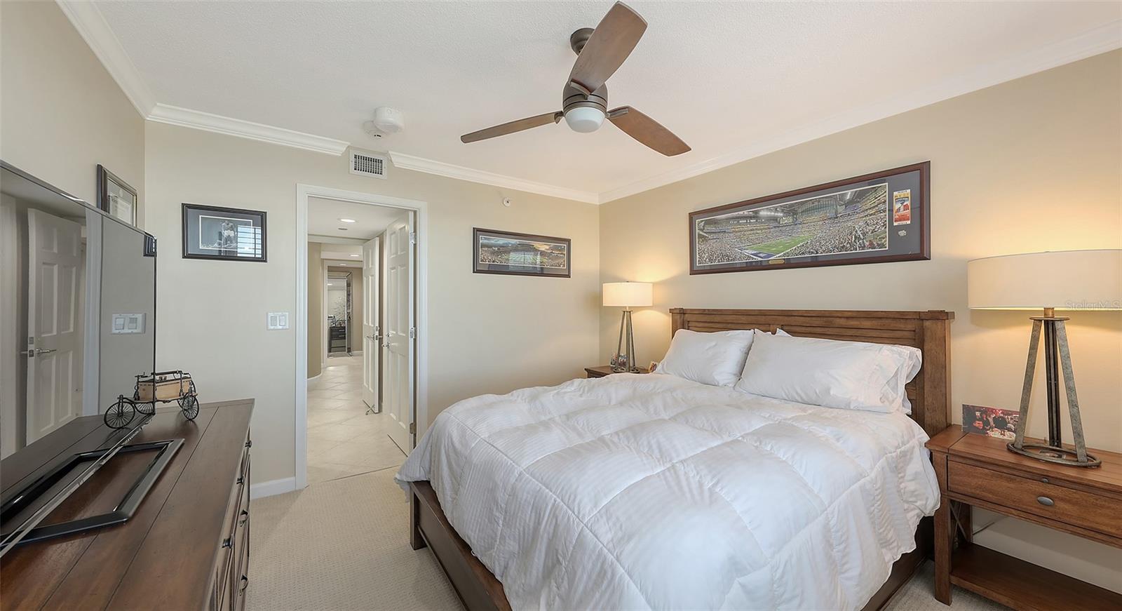 775 LONGBOAT CLUB RD #304, LONGBOAT KEY, FL, 34228