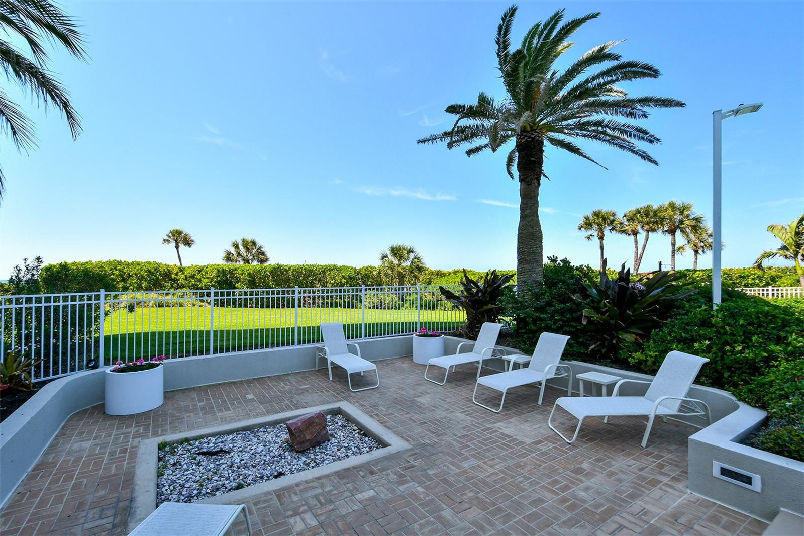 775 LONGBOAT CLUB RD #304, LONGBOAT KEY, FL, 34228