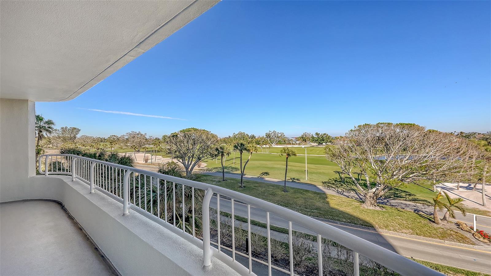 775 LONGBOAT CLUB RD #304, LONGBOAT KEY, FL, 34228