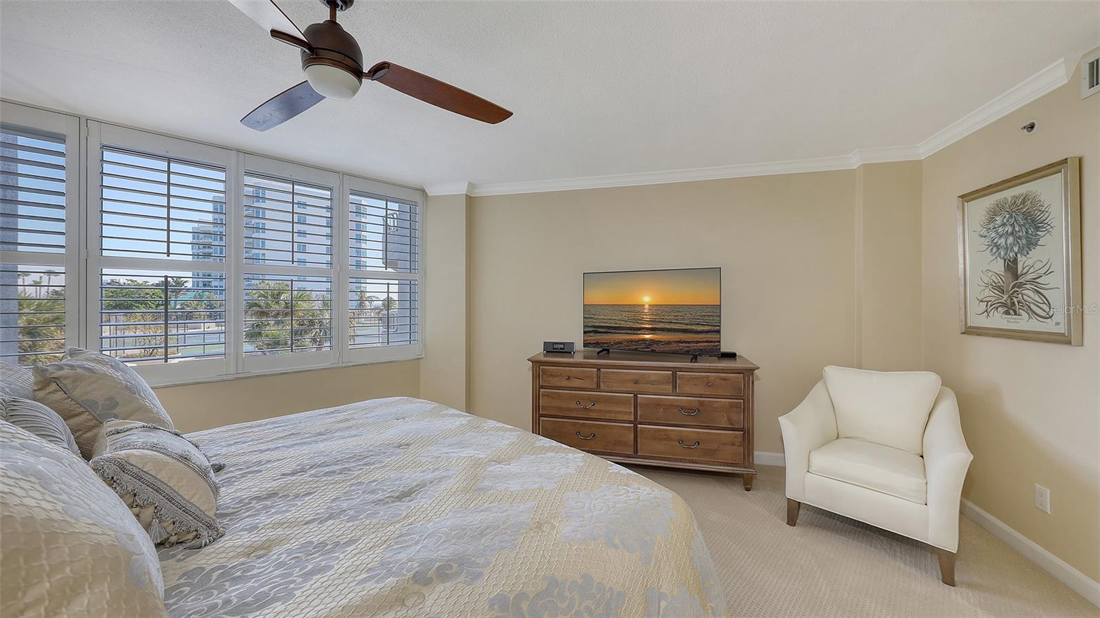 775 LONGBOAT CLUB RD #304, LONGBOAT KEY, FL, 34228