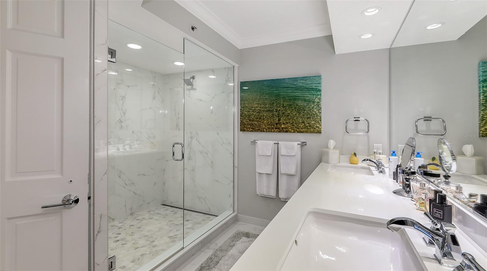 775 LONGBOAT CLUB RD #304, LONGBOAT KEY, FL, 34228