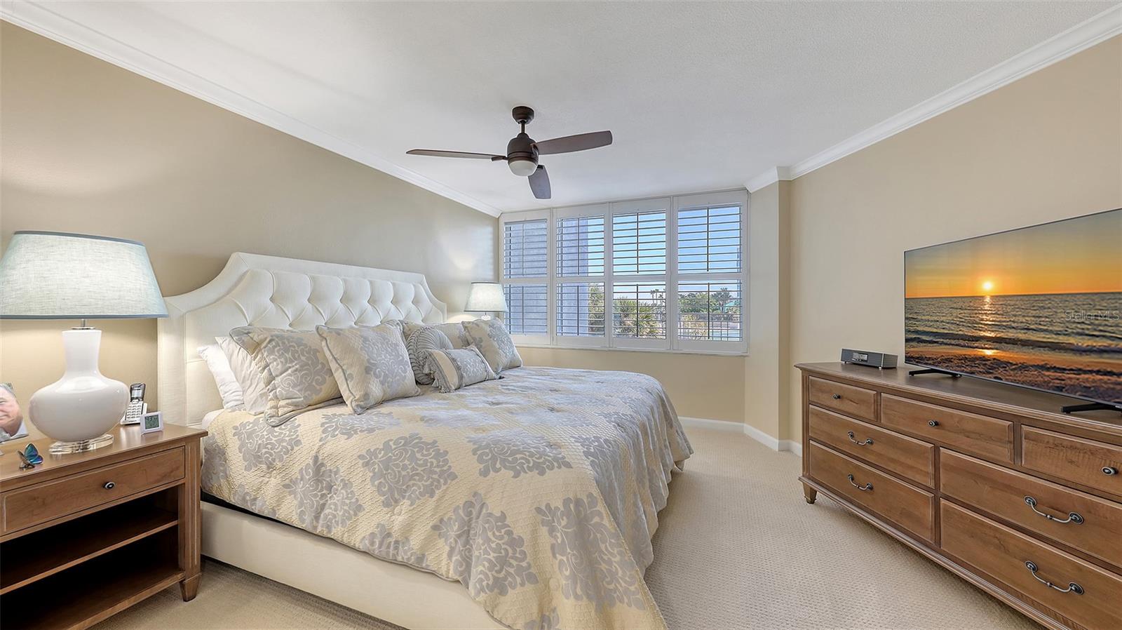 775 LONGBOAT CLUB RD #304, LONGBOAT KEY, FL, 34228