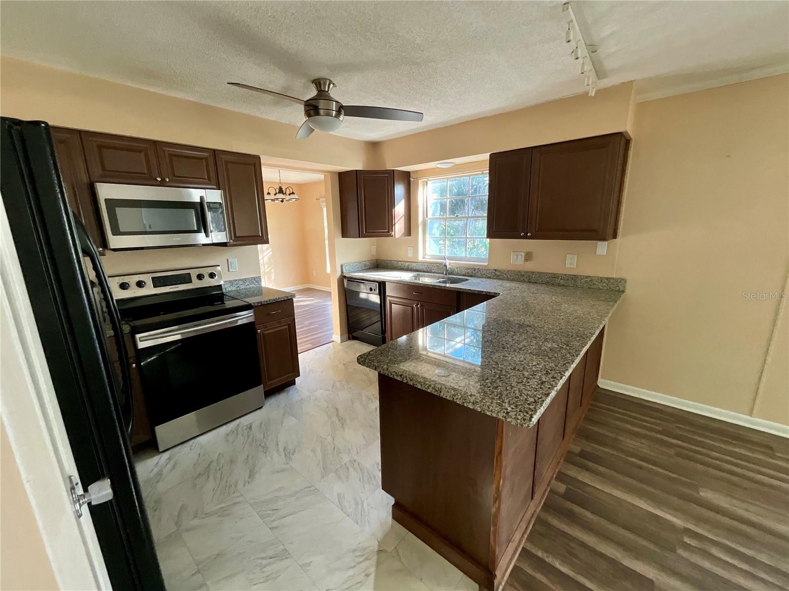 1127 SE 14TH ST, GAINESVILLE, FL, 32641