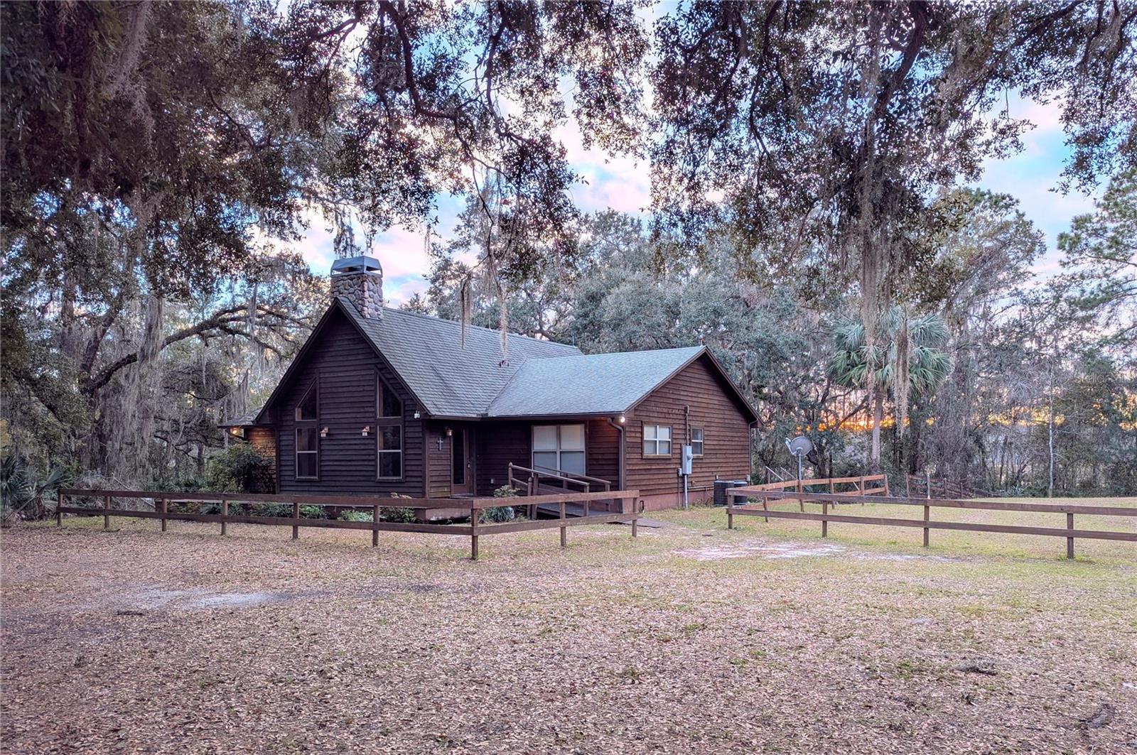 9100 SE 180TH AVENUE RD, OCKLAWAHA, FL, 32179