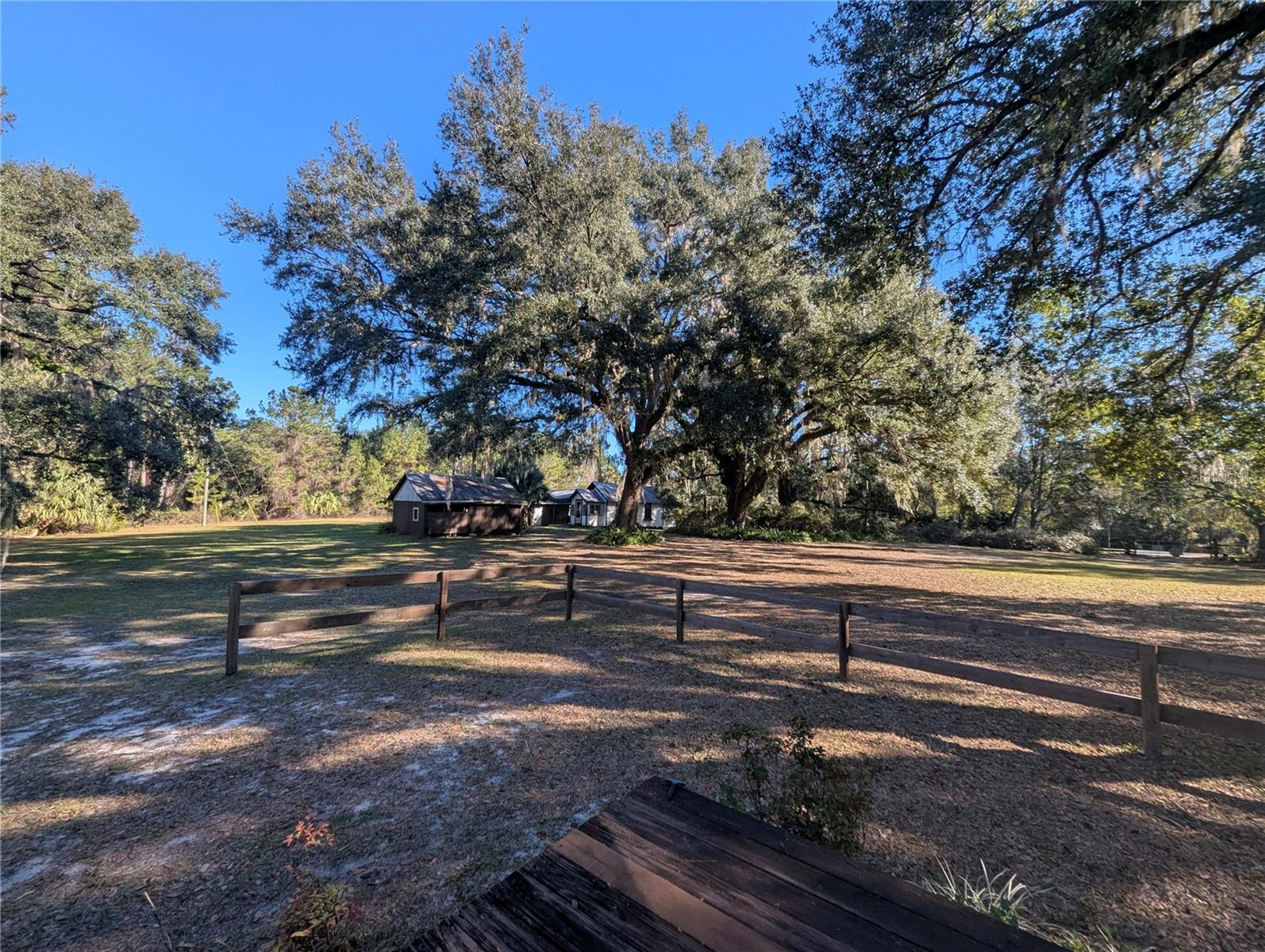 9100 SE 180TH AVENUE RD, OCKLAWAHA, FL, 32179