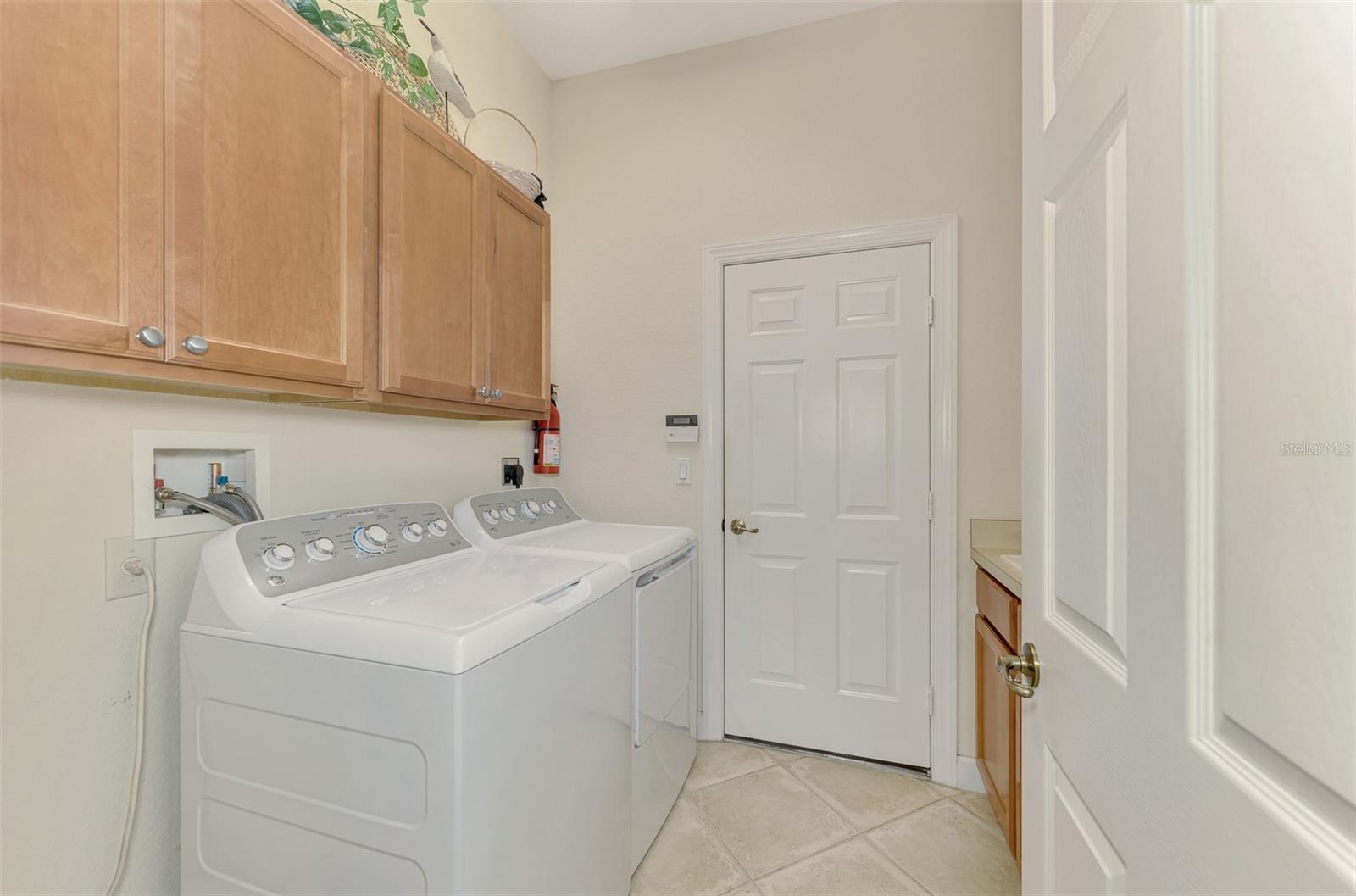 14173 MYAKKA POINTE DR, PORT CHARLOTTE, FL, 33953