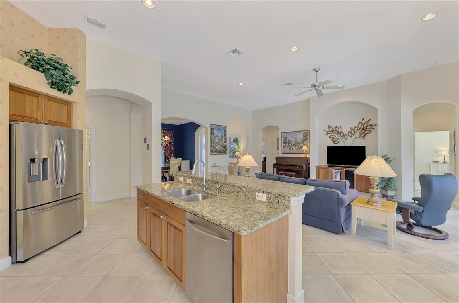 14173 MYAKKA POINTE DR, PORT CHARLOTTE, FL, 33953