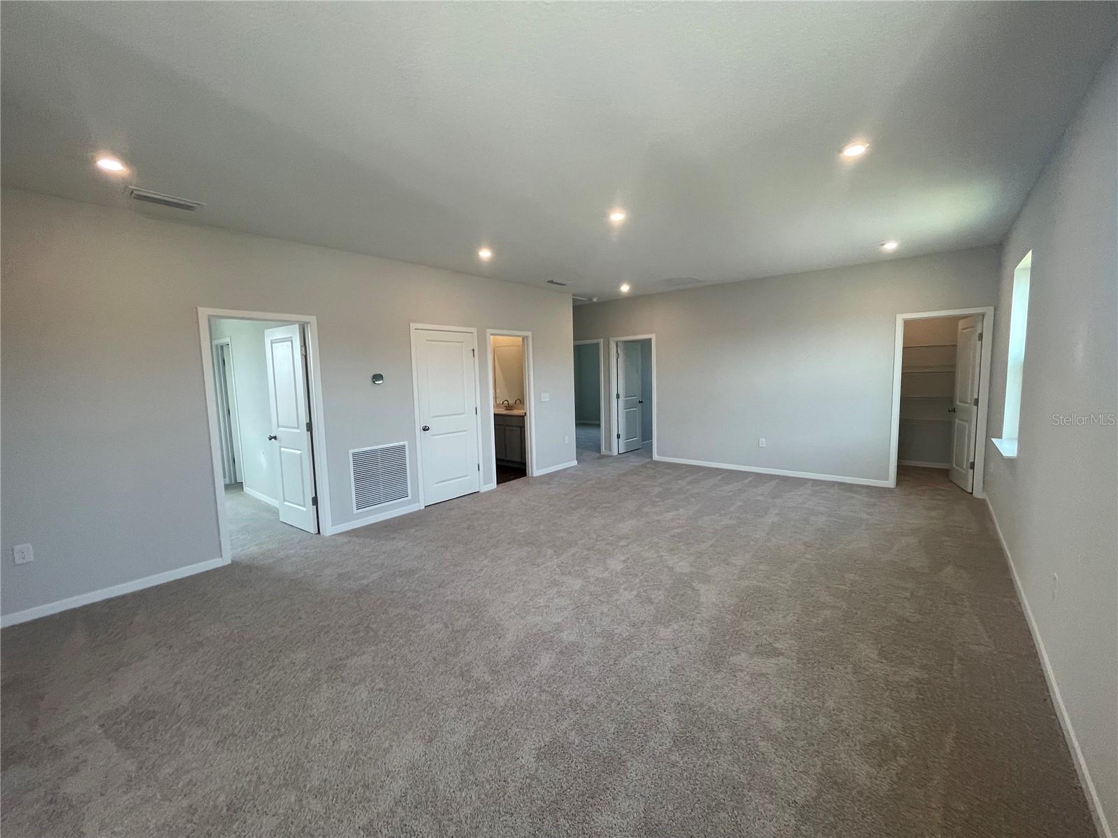 218 MONTGOMERY CT, PALM COAST, FL, 32164