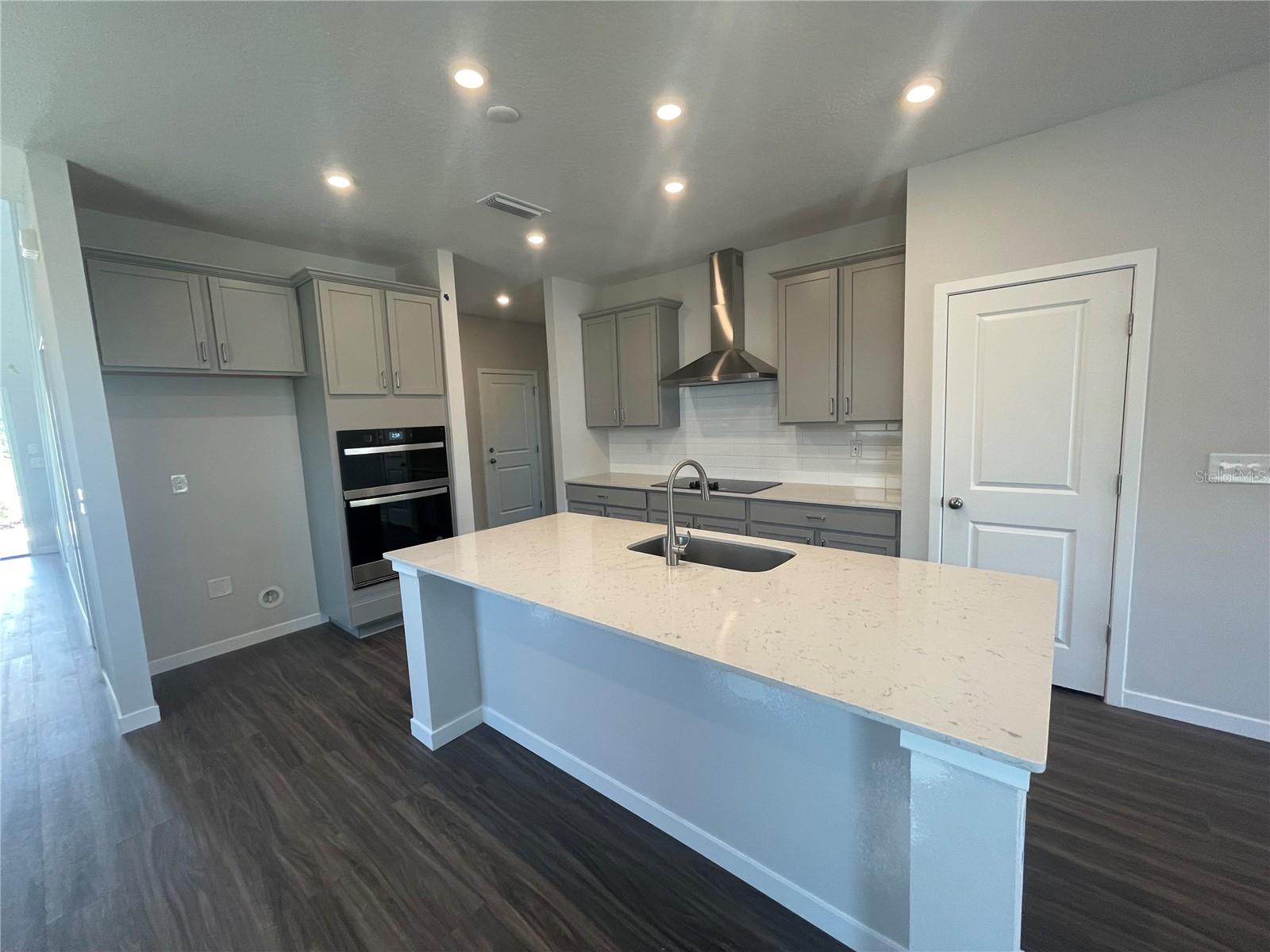 218 MONTGOMERY CT, PALM COAST, FL, 32164