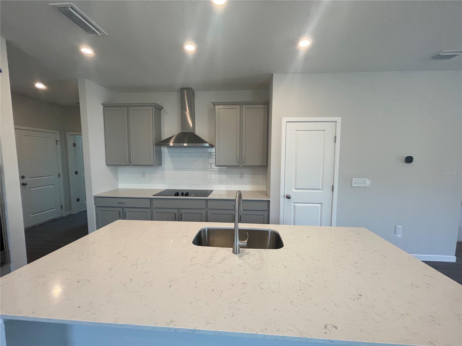 218 MONTGOMERY CT, PALM COAST, FL, 32164