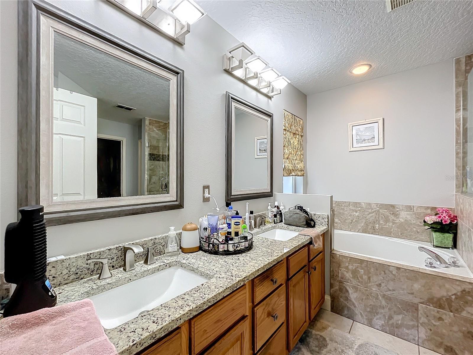 2244 N WEKIVA VILLAGE LN, APOPKA, FL, 32703